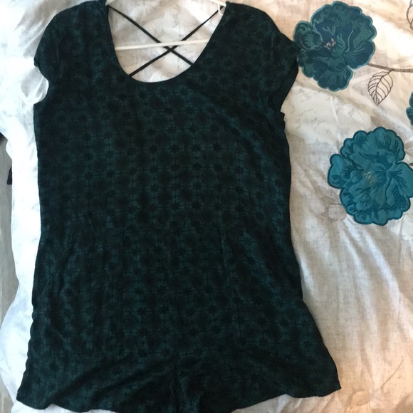 RVCA moonlight romper - Picture 2 of 5